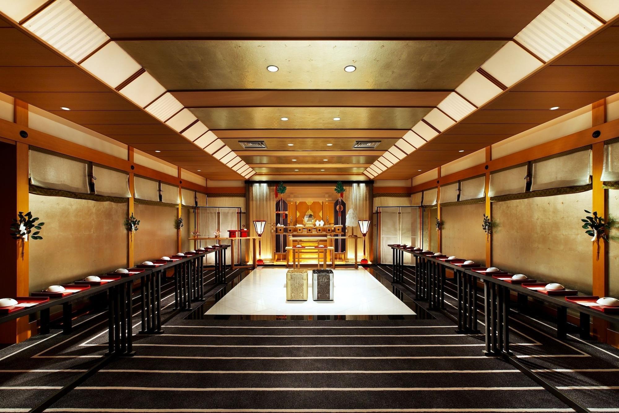 博多新大谷酒店 福岡 外观 照片 The interior of a restaurant in Kyoto, Japan